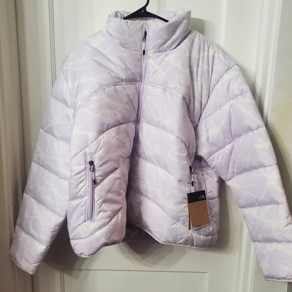 THE NORTH FACE Limited Edition Plus Size (XXL) Lavender Swirl Puffer Jacket - Picture 5 of 12